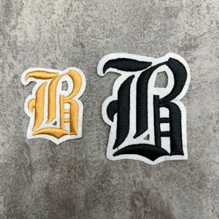 Logo sticket thêu chữ thương hiệu ủi nhiệt