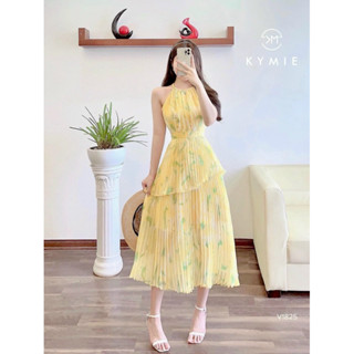Đầm váy thời trang nữ mặc đi chơi chất voan hoa dập ly 2 lớp cổ yếm màu vàng váy xoè maxi chéo tà QC