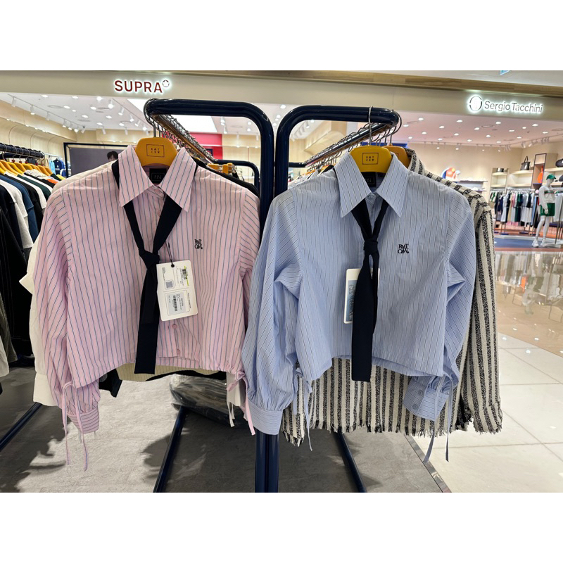 Áo Sơ Mi Croptop Romantic Crown Ss2024