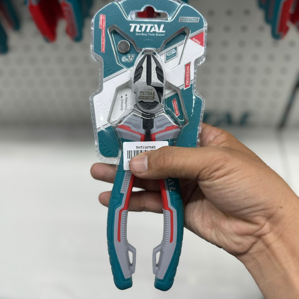Kìm cắt cao cấp Total THT230706S