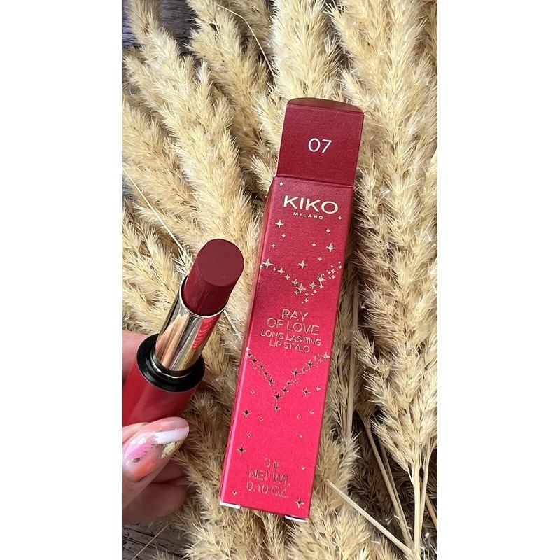 Son môi lì kiểu dáng không chuyển màu với lớp nền siêu lì, lâu trôi  Ray Of Love Long Lasting Lip Stylo