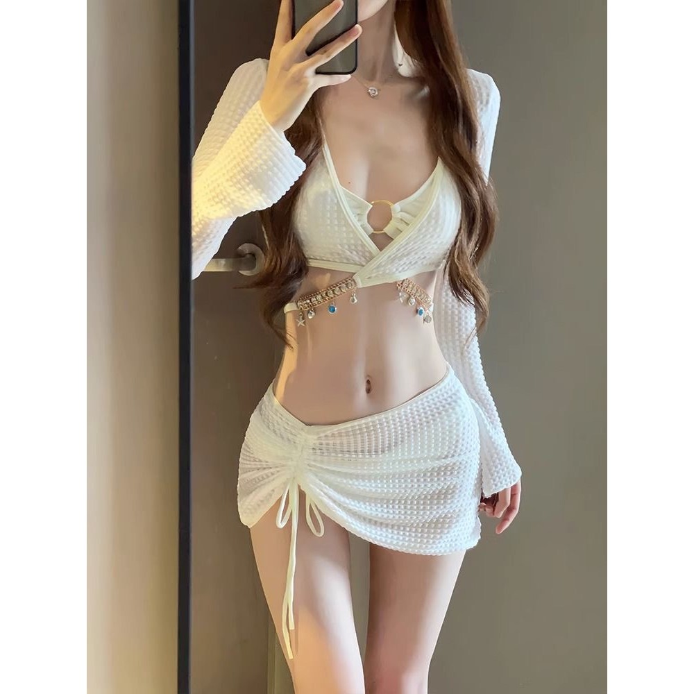 Set bộ đồ bơi bikini 4 chi tiết mix dây charm bling bling cột eo hack dáng hàng Quảng Châu BKN18 | BigBuy360 - bigbuy360.vn