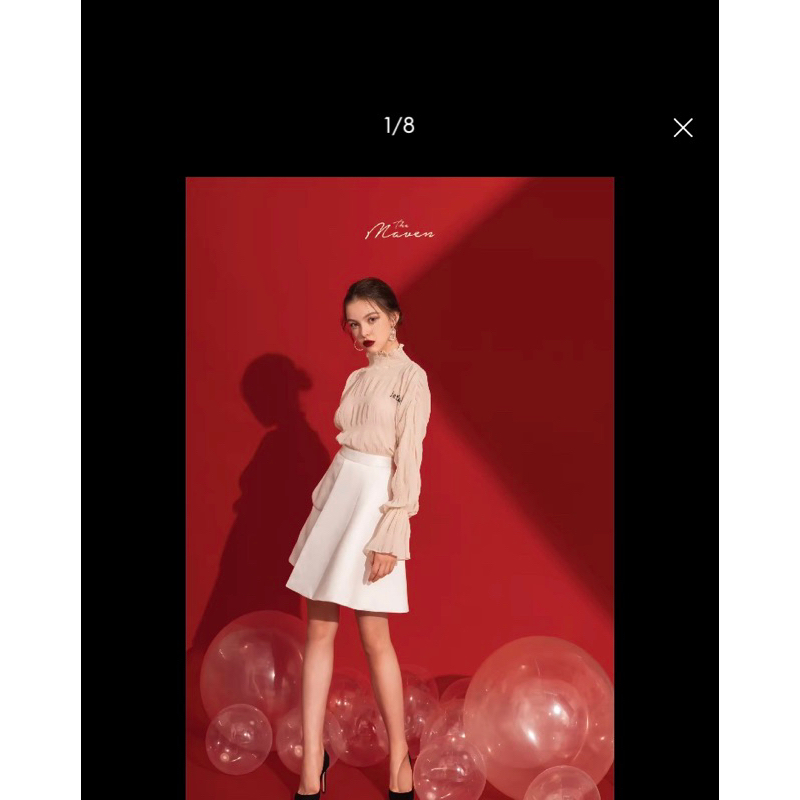 PASS Chân váy trắng vạt cách điệu Maven