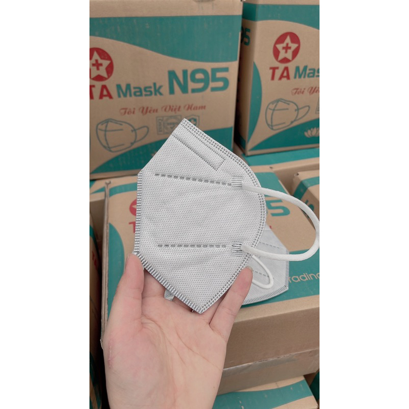 1 chiếc khẩu trang n95