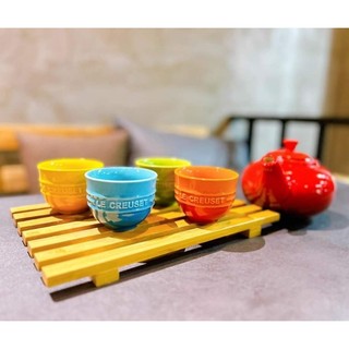Bộ ấm chén cầu vồng Le Creuset