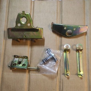 Bộ đế sắt làm đồng chốt khoá yên xe honda dream 100,super dream 100 đời 1985-2010