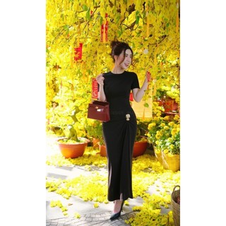 Đầm body xếp li nhún eo xẻ đùi
