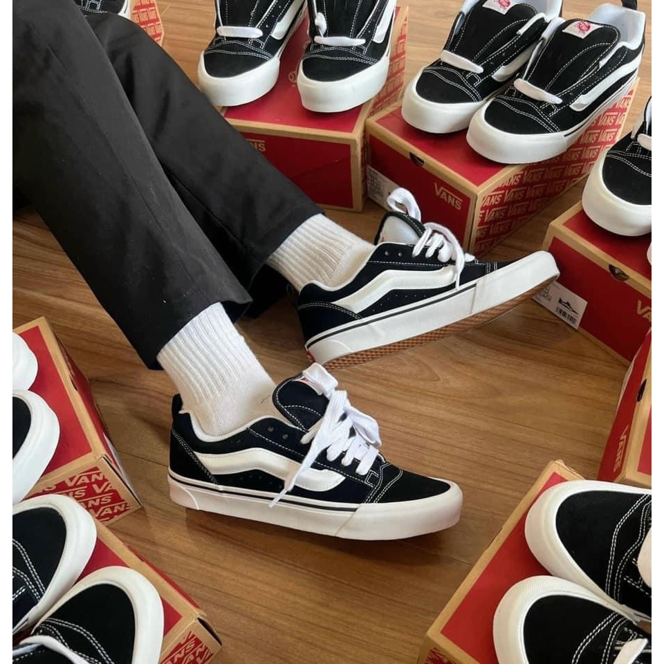 Giày Vans Knu SKool Black True White, Giày thể thao Vans đen nam nữ basic bản đẹp, đủ size 36-44 full box bill | BigBuy360 - bigbuy360.vn