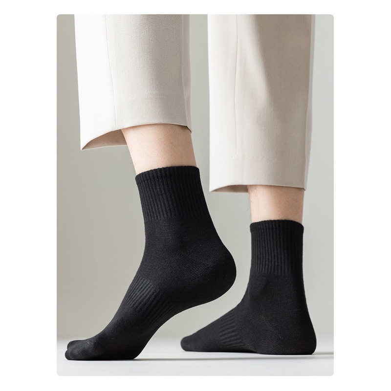 KHUYẾN MÃI tất thể thao cổ cao 16-18cm trơn