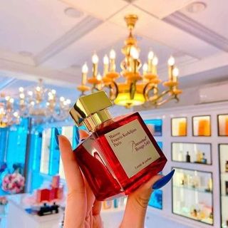 Nước hoa nữ maison 540 đỏ