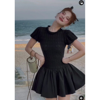 Váy body cổ tròn xoè 𝐁𝐀𝐆𝐄𝐎