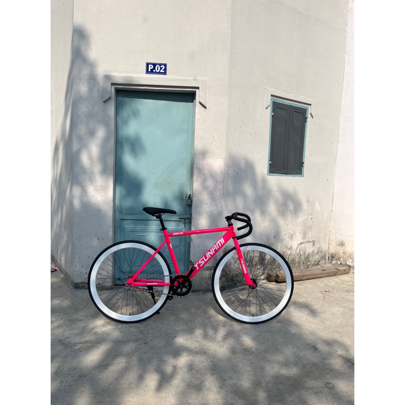 xe đạp Fixed Gear Tsunami màu hồng (tặng kèm dây strap và đồ lắp)
