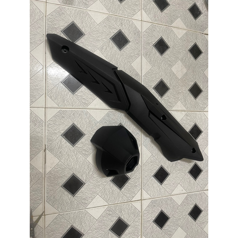 ốp bô và chụp đuôi bô xe EXITER 155 full đen mẫu thái