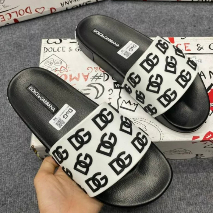 Dép nam nữ DG chữ nổi DG nhìn cực chill quai đi êm chân.dép quai ngang mẫu đẹp sành điệu CHÁY PHỐ