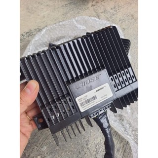 Âm ly bose mỹ tháo xe