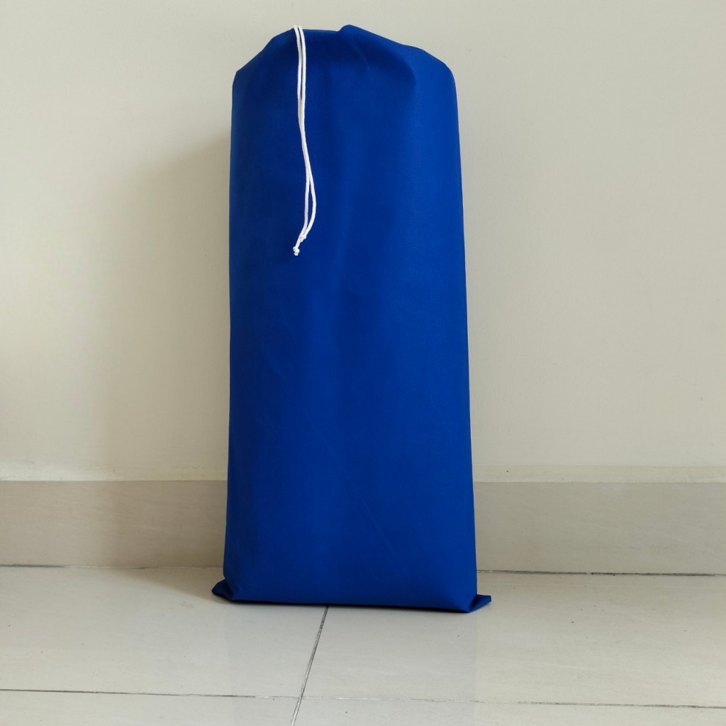 chiếu văn phòng kèm túi đựng - chiếu văn phòng