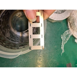 Tấm kẽm 18650, 26650, 32650 dầy 0.2mm