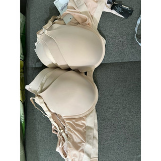 Áo ngực DKNY