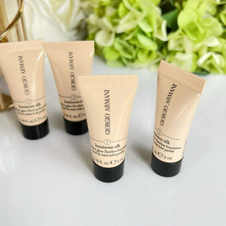 Kem nền Giorgio Armani Luminous silk mini