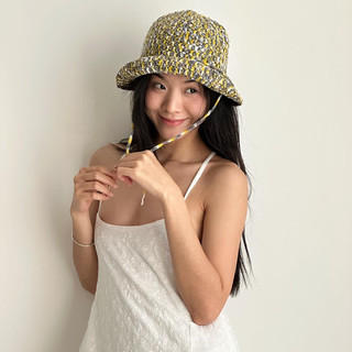 Nón len NEENEE ĐAN XEN STRAP BUCKET HAT chất len dày dặn