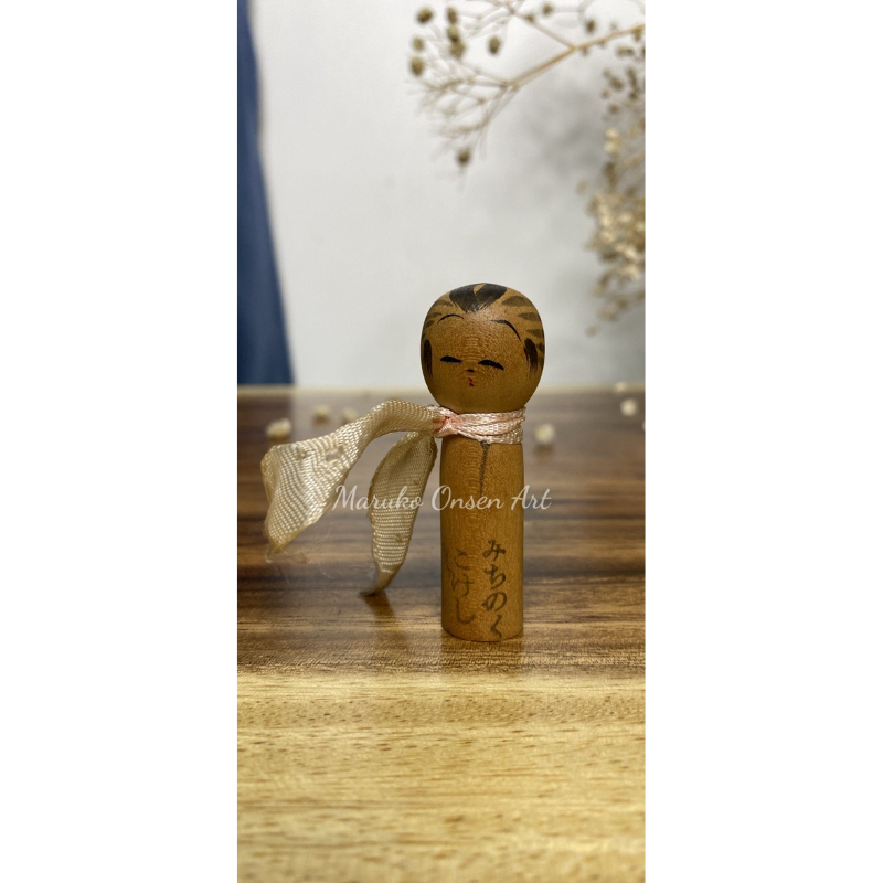 AIN 041 KOKESHI BÚP BÊ GỖ NHẬT BẢN 6cm