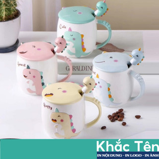 Cốc sứ KᕼẮᑕ TÊᑎ 𝘁𝗵𝗲𝗼 𝘆𝗲̂𝘂 𝗰𝗮̂̀𝘂 in hình DINO khủng long dễ thương 400ml, ly sứ uống nước có nắp KHẮC TÊN theo yêu cầu