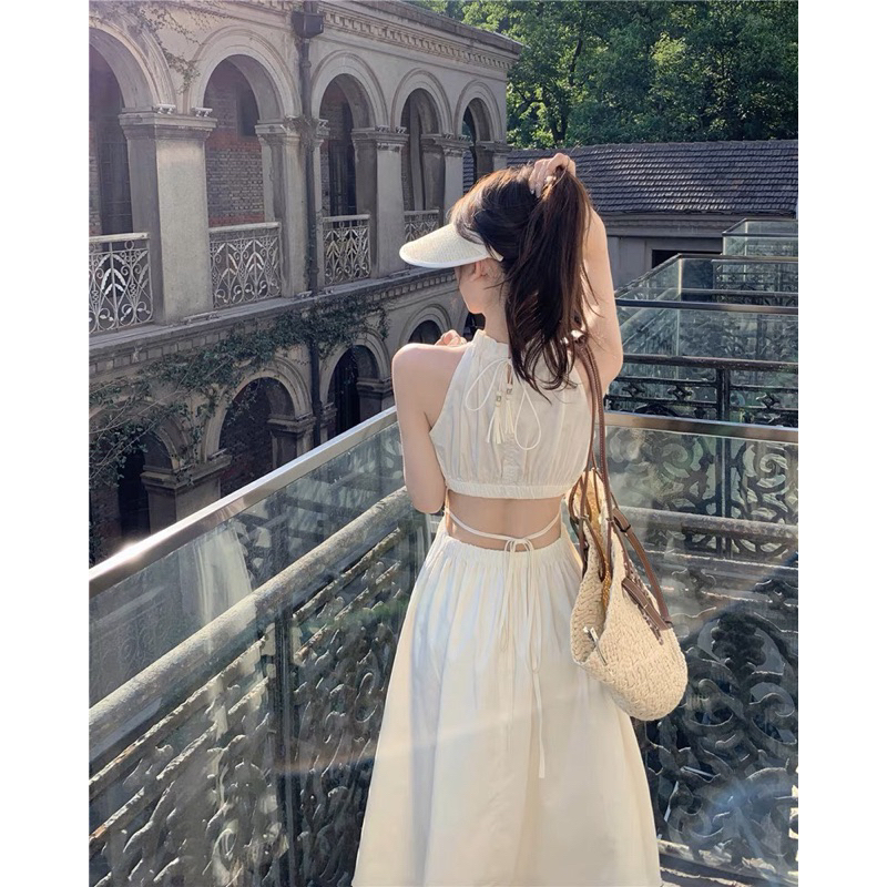 Váy Nữ, Đầm Maxi Cổ Yếm Khoét Eo Đan Dây Sau Tua Rua Hàng 2 Lớp, Váy Đi Biển Dáng Dài Siêu Xinh | BigBuy360 - bigbuy360.vn