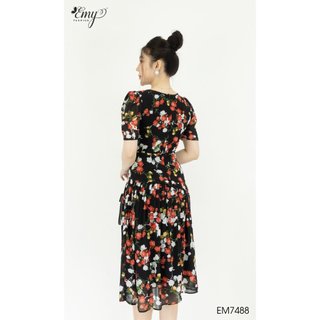 Đầm EMY EM7488 Xoè Hoa Đỏ