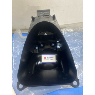 Thùng yên - thùng đồ Suzuki Revo-110cc Chính Hãng Suzuki
