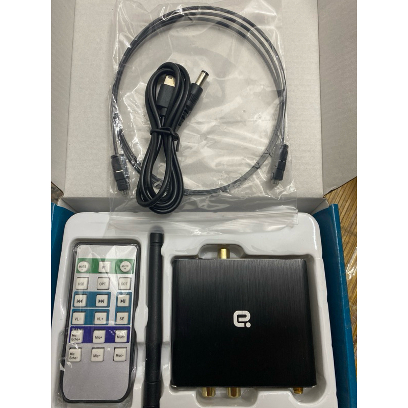 Bộ chuyển tín hiệu Quang ra audio có tich hợp Bluetooth