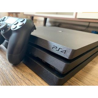 Máy chơi game PS4 Pro 1TB