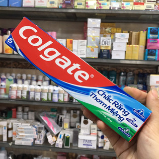 Kem đánh răng Colgate ngừa sâu răng 180g