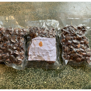 Hạt cau khô chẻ đôi-100gr