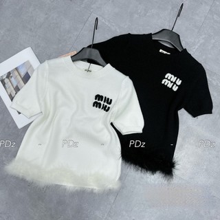 Áo mtg Miumiu mix lông sang chảnh xịn đét Hàng QC full tag mác  2 màu đen, trắng