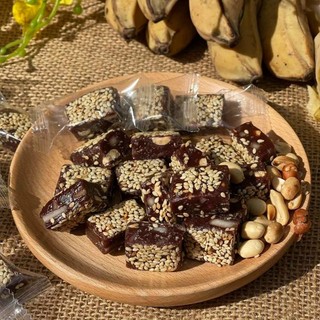 Kẹo chuối mè gừng dừa non đường phèn ít ngọt 100g/300g/ 500g