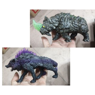Mô hình SCHLEICH với Eldrador Battle Rhino và sói quỷ bóng đêm