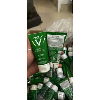 Sữa rửa mặt Vichy cho da dầu mụn 50ml.