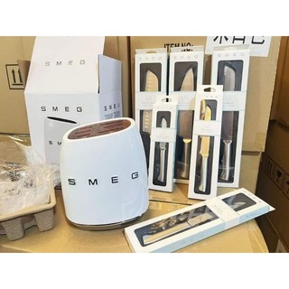 Bộ dao smeg sẵn trắng+ đỏ