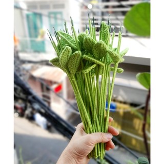Cành quấn sẵn 1 lá bằng len handmade tiện lợi, dùng làm cành hoa len