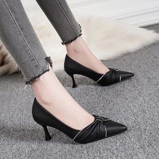 Giày cao gót nữ da mềm gót nhọn bít mũi nơ đá