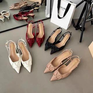 [Video -Ảnh Shop Chụp] Giày Sandan Hở Gót Mũi Nhọn Thời Trang Cao Cấp Sang Trọng 2024