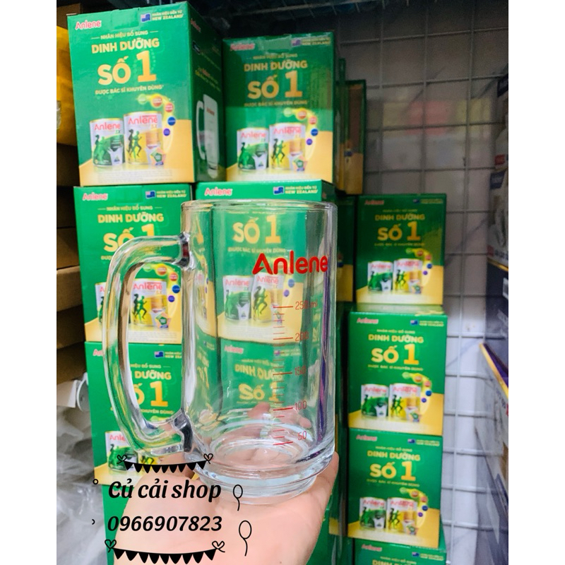 BỘ 2 LY CHIA VẠCH QUÀ KHUYẾN MÃI VITADAIRY/Anlene