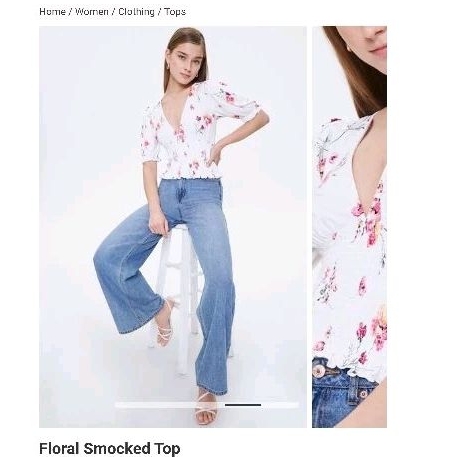 Áo croptop FOREVER 21 cổ V tay ngắn phồng bèo dúng eo hoa nền hồng pastel