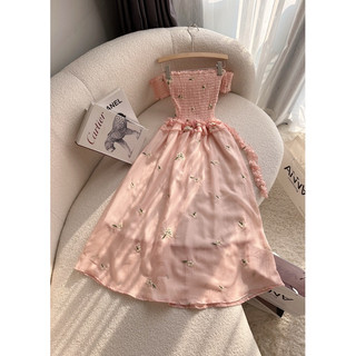 Đầm maxi trễ vai nhún chỉ thêu hoa Anna - Hajin