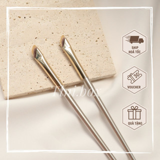 Cọ mở góc mắt, vẽ bọng mắt siêu mảnh cán bạc J05