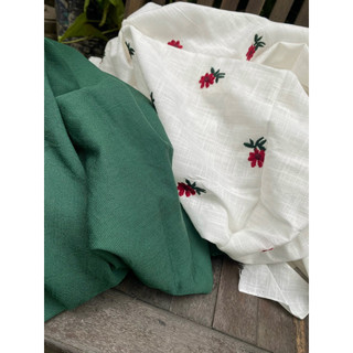 Vải đũi xanh lá nhãn và đũi mặt linen thêu hoa xinh