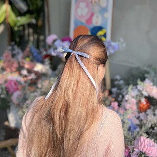 [Handmade] Kẹp nơ lụa dây dài đính ngọc trai tiểu thư