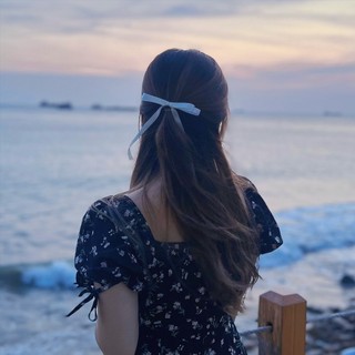 [Handmade] Kẹp nơ lụa dây dài đính ngọc trai tiểu thư