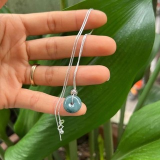 Dây chuyền bạc xuyên tâm xỏ đá phong thủy