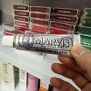kem đánh răng Marvis Whitening Mint 85ml
